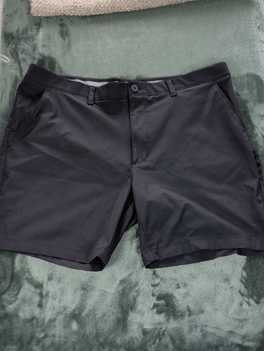 Men's Black Hybrid Stretch Performance Shorts